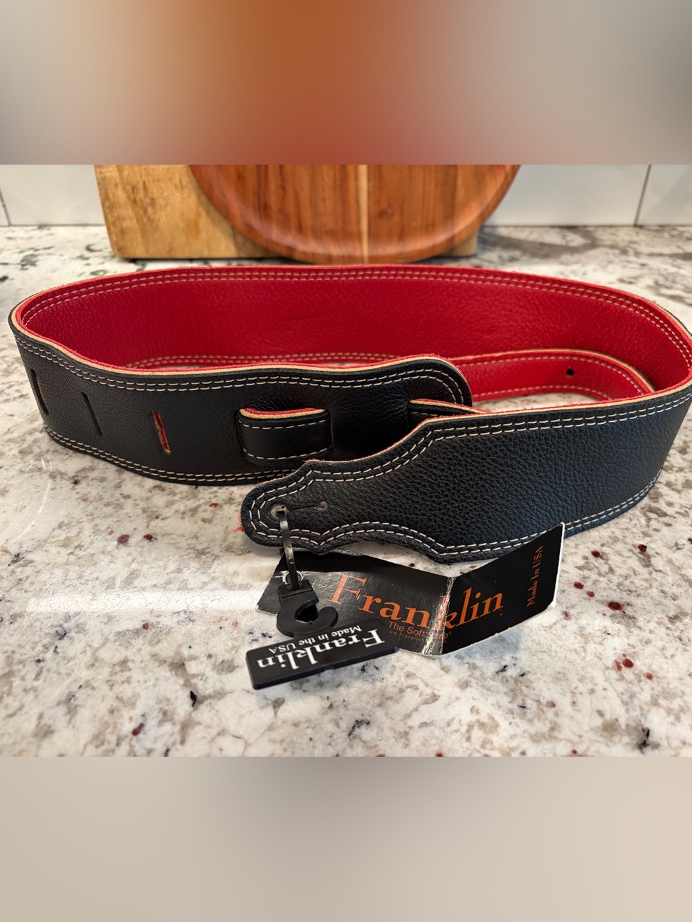 Franklin The Soft Strap Black Red 2.5” Leather Guitar Strap NWT